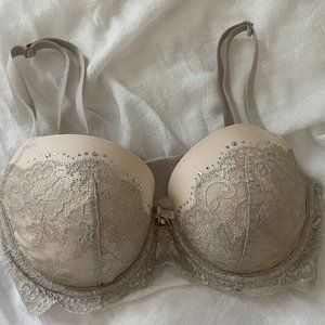NWOT Victoria's Secret Silver Rhinestone Bra 34D